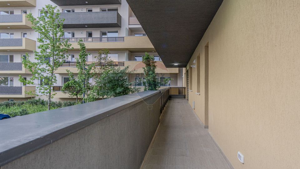 Clinica medicala-9 cabinete- URBAN PLAZA - bloc 15 parter!