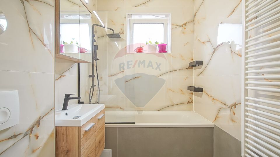 COMMISSION 0| 3 BEDROOMS|2 BATHROOMS| PREMIUM FURNISHED|14 MP BALCONY