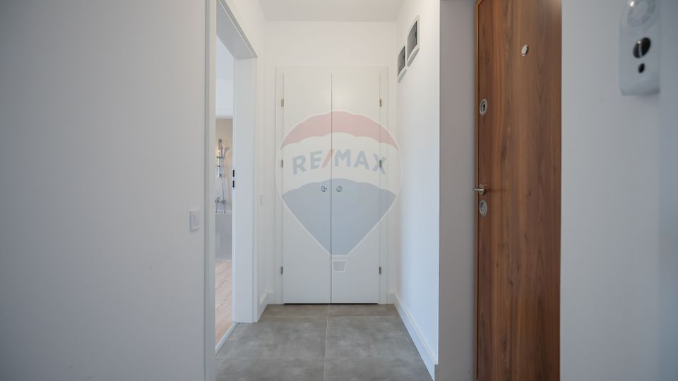 De vânzare, apartament 2 camere foarte spațios, bloc nou, Brașov