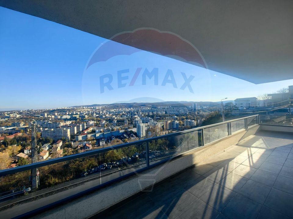 Casă tip duplex 4 camere de inchiriat