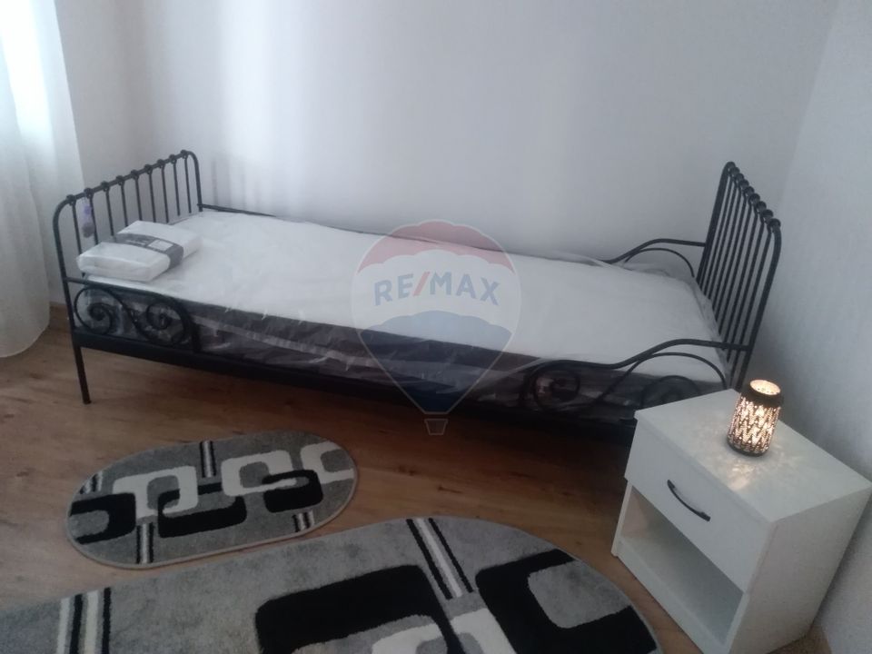 Apartament cu 3 camere de închiriat în zona Stirbei Voda