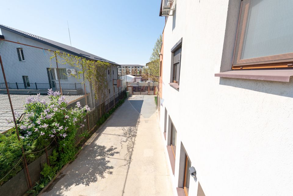 House for sale 6 rooms, furnished and equipped, Popesti-Leordeni