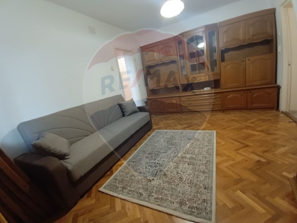 3 room Apartment for rent, Podgoria area