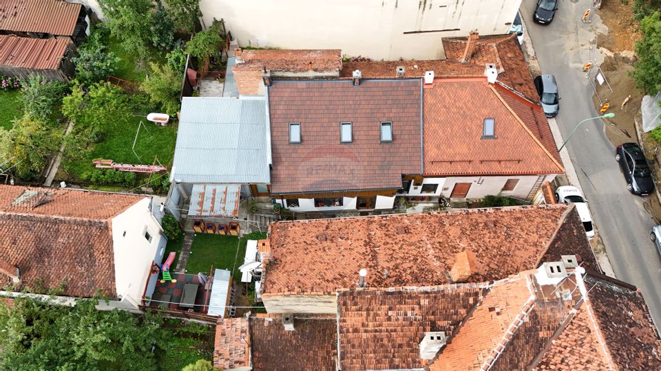 Apartament în casă | 3 camere | 103 mp | Zona Centrul Istoric