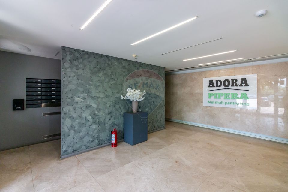 Apartament de vânzare 3 camere Adora Bucuresti/Pipera curte proprie