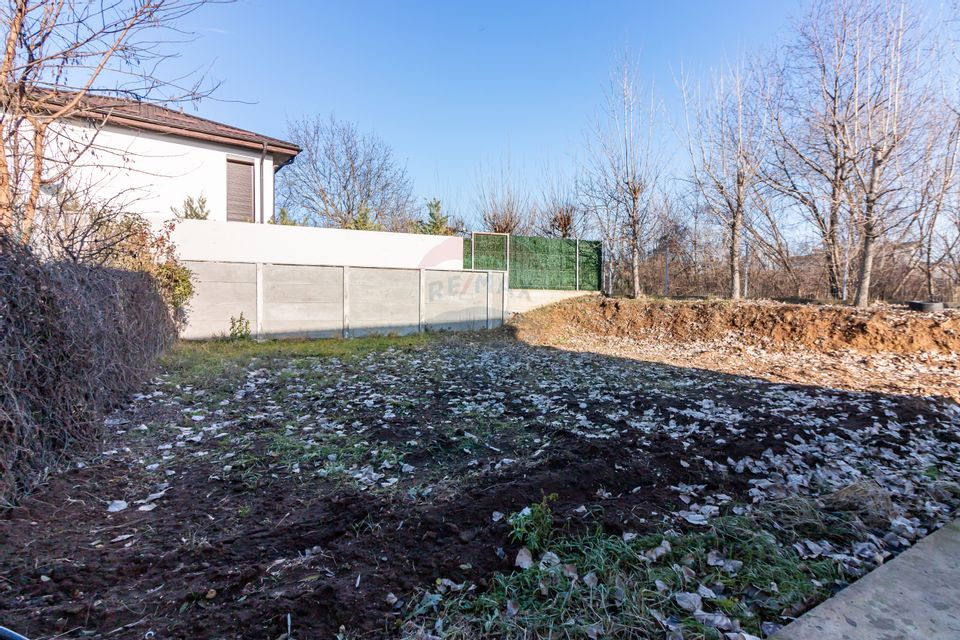 Relaxation oasis/ Individual villa near the forest close to Bucharest