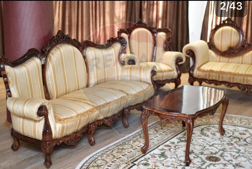 Apartament elegant cu mobilier de inspirație barocă, Valea Cheii 23