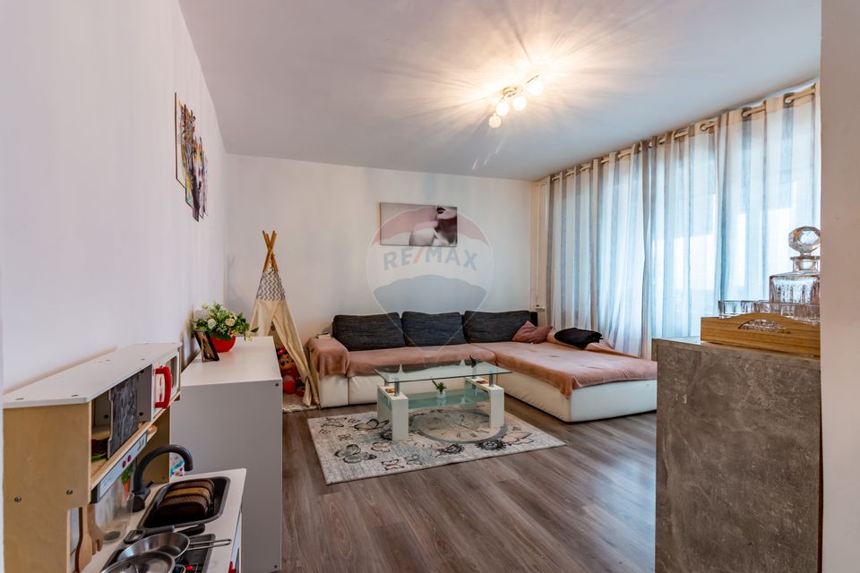 3 Room Apartment with Panoramic View - Mihail Sebastian Street