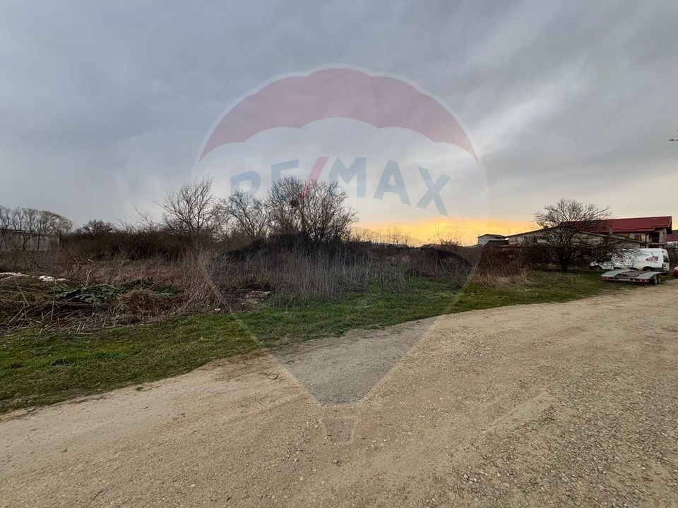 Land 2,000sqm Tartasesti / DJ Tarla