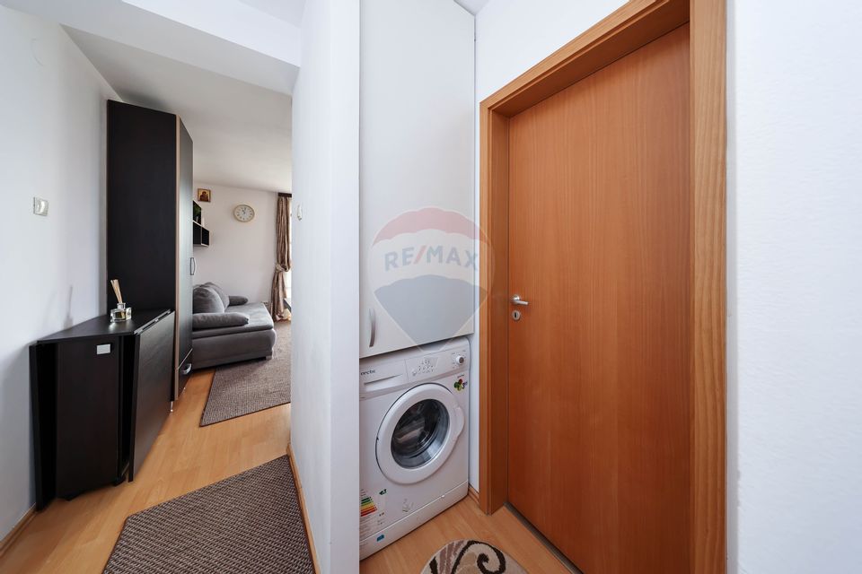 Apartament 3 camere de închiriat, Sanpetru, Lempes