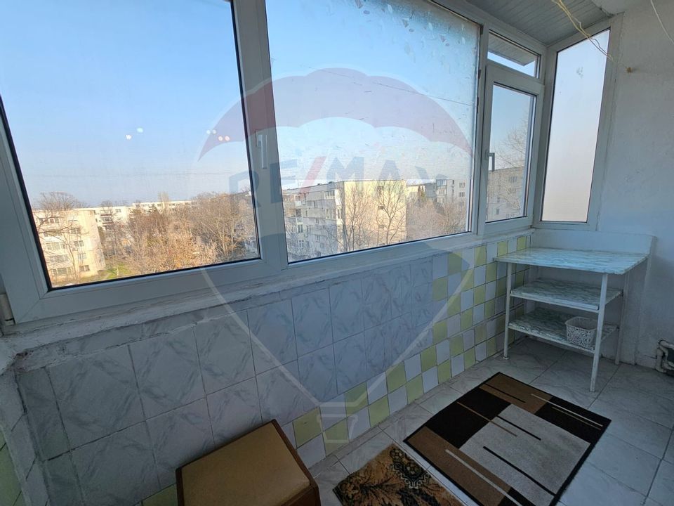 Apartament cu 2 camere de vânzare central Mircea cel Bătrân Constanta