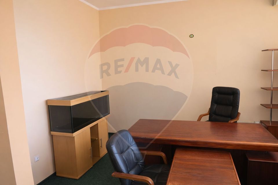 200sq.m Commercial Space for sale, Central area