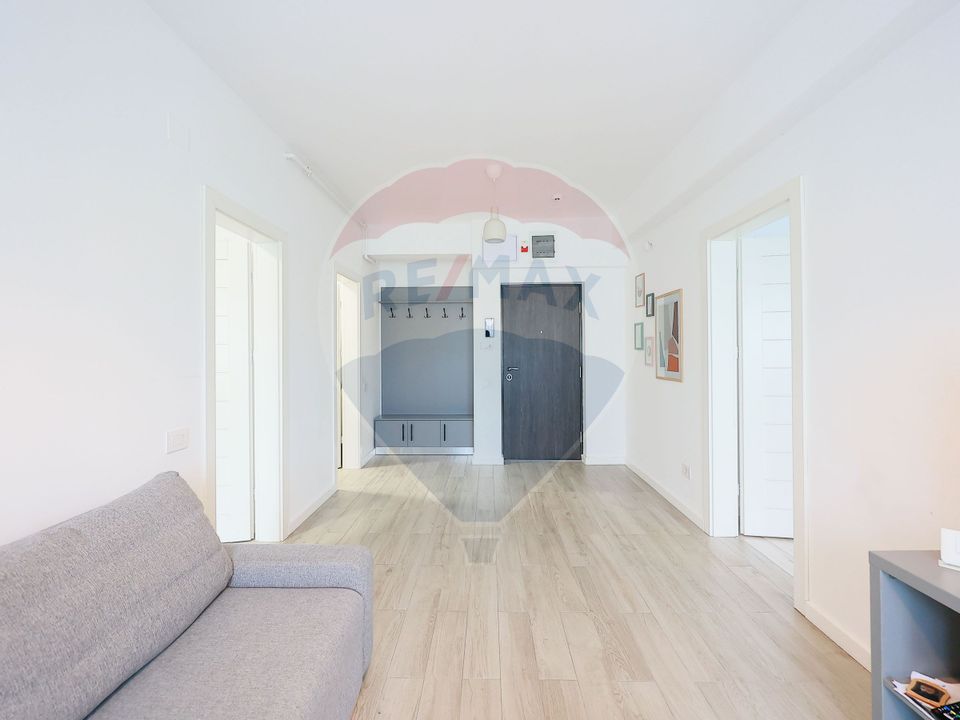 Apartament cu 2 camere de închiriat în Cartierul Luceafărul