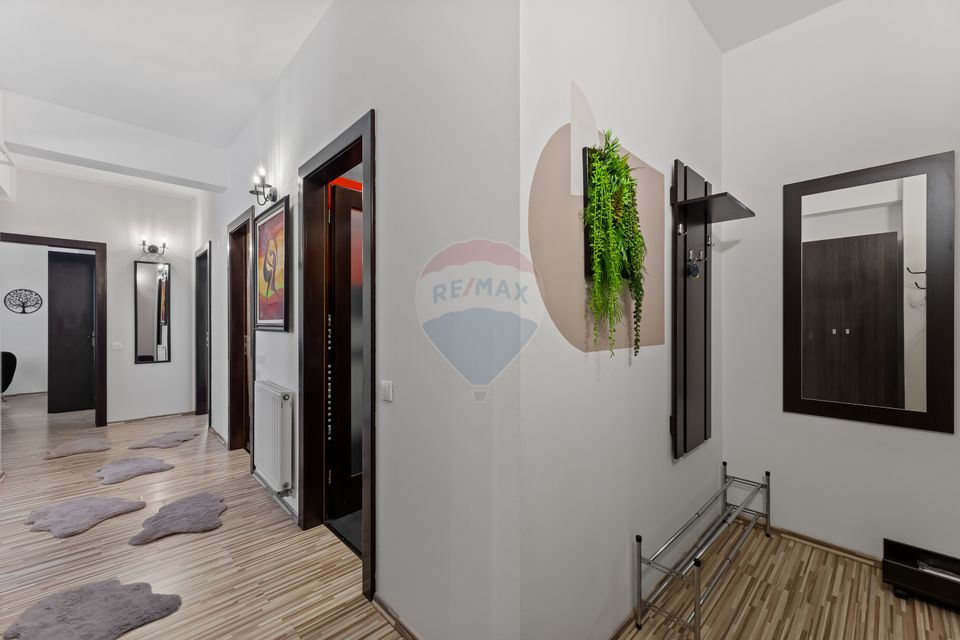 Apartament cu 3 camere de închiriat, la ARED UTA