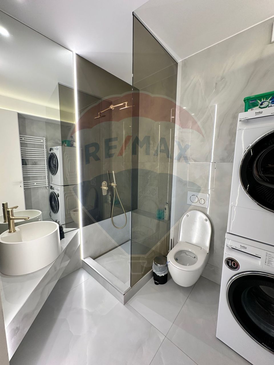 De inchiriat apartament 3 camere in Cortina North - Confort Premium