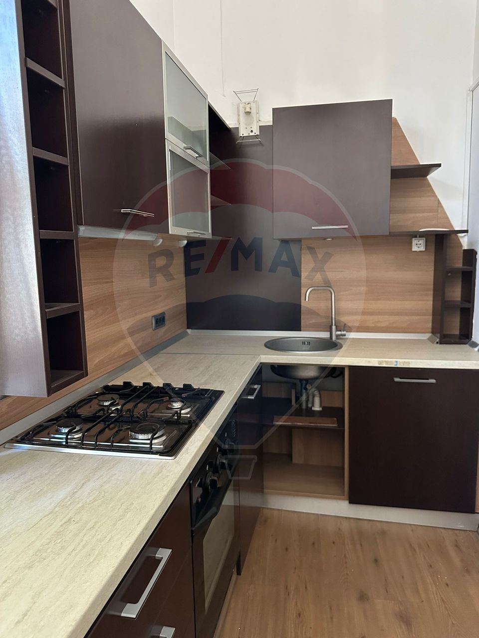 Garsoniera cu potential de investitie, Zona centrală – Hristo Botev