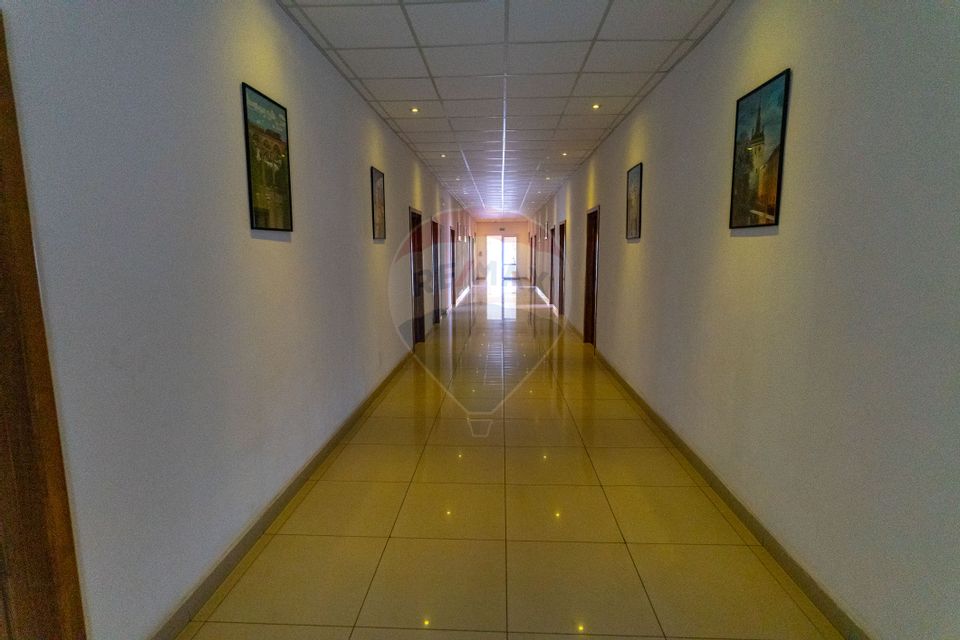 32 room Hotel / Pension for sale, Central area