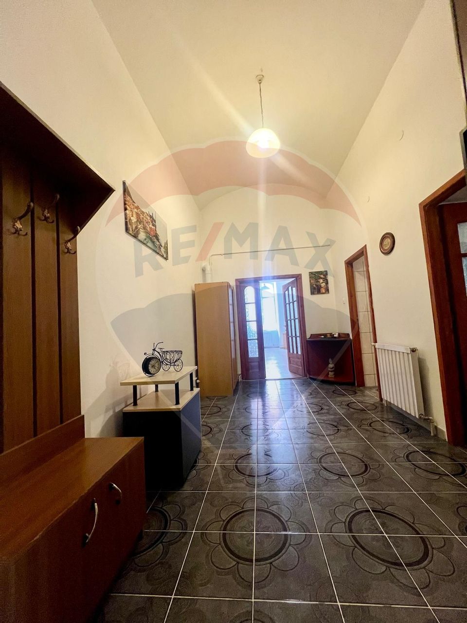 Apartament cu doua camere de inchiriat in zona Ultracentrala