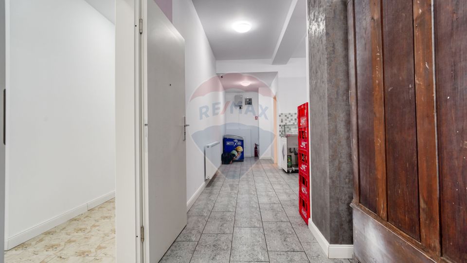 70sq.m Commercial Space for rent, Tractorul area