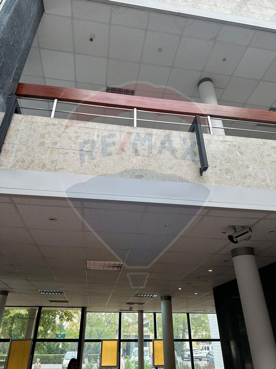 Proprietate specială de 1,215mp de vânzare în zona Ultracentral