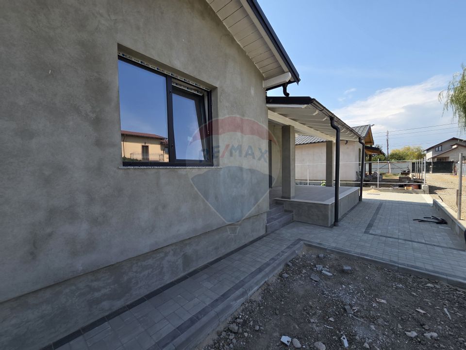 Casa Golesti, Comision 0%