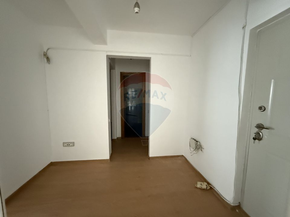Spațiu comercial de 66mp de închiriat în zona Tomis Nord Ciresica