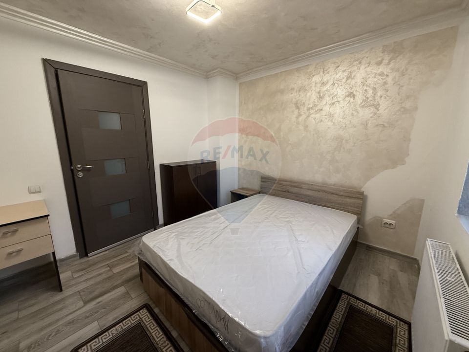 Apartament cu 3 camere de închiriat în zona Teiul Doamnei