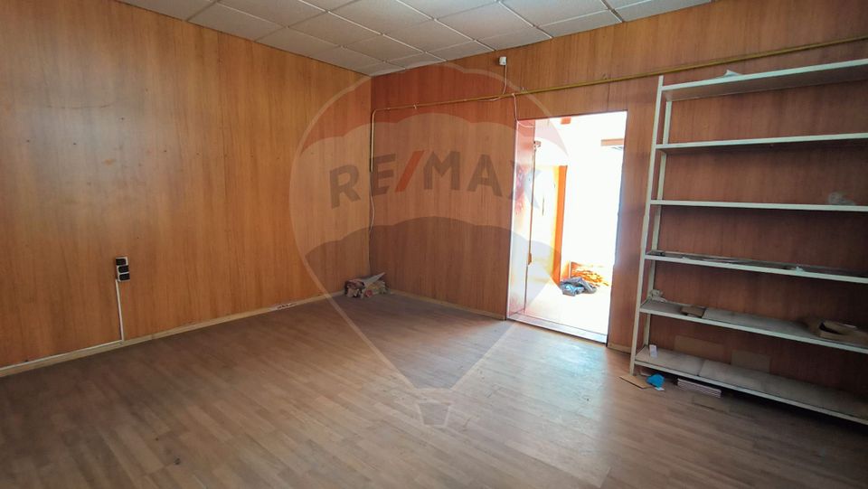 Spațiu comercial stradal de 114mp de vânzare Piața Centrală Galați