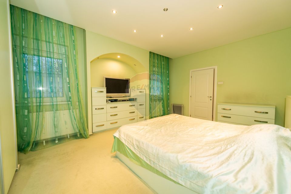 Parter de vila / casa 3 camere, curte Ferdinand Foisor