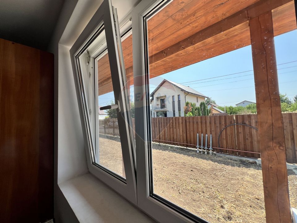 Casă de vânzare – Comuna Berceni, Strada ZânelorCasă / Vilă