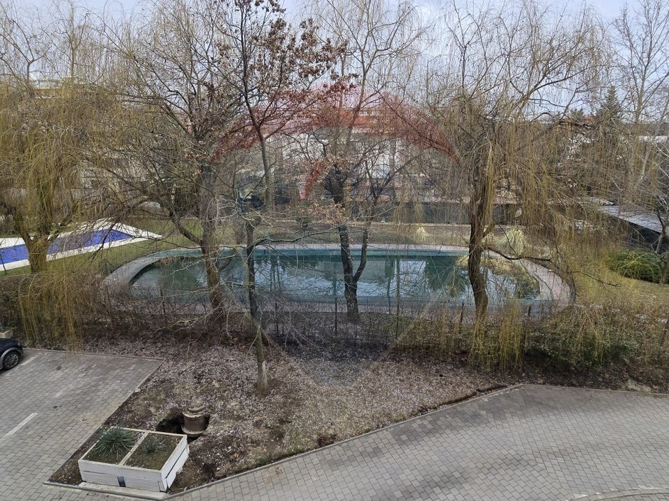 Inchiriere Apartment 4 camere Complex Liziera Pipera