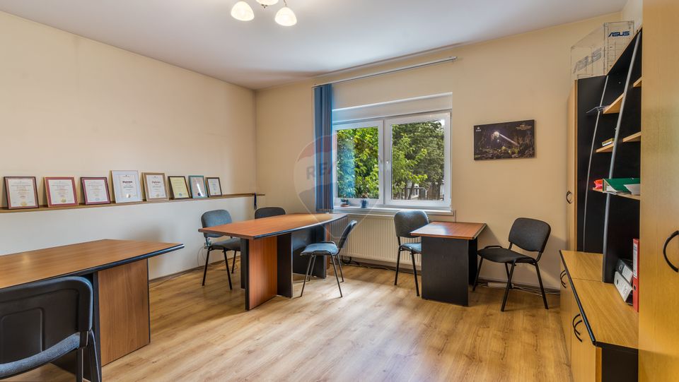 Casa de vanzare,  6 camere, zona Marasti