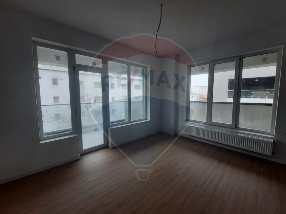 Apartament cu 2 camere zona centrala.
