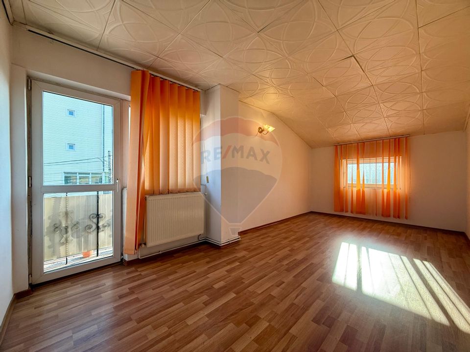 16 room House / Villa for sale, Coiciu area