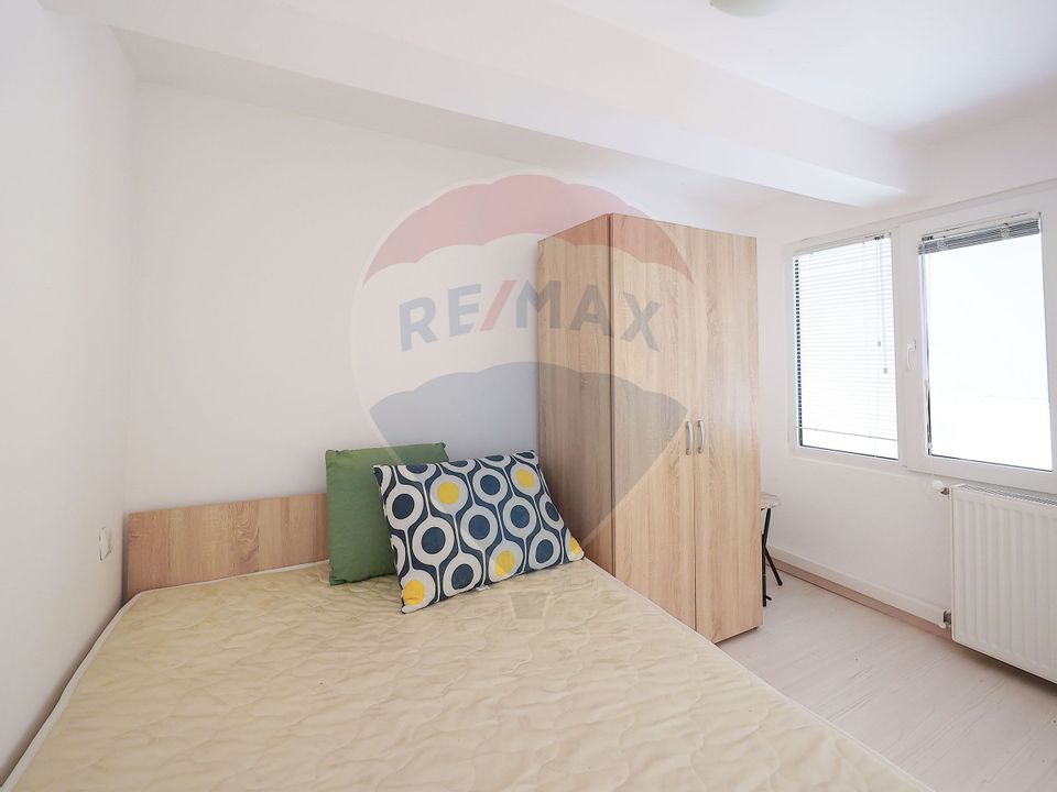 Apartament cu 4 camere și mezanin de vânzare, Ultracentral în Oradea