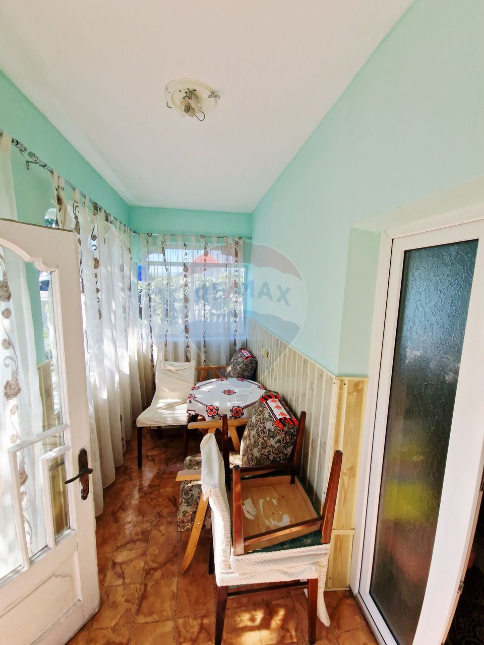 6 room House / Villa for sale