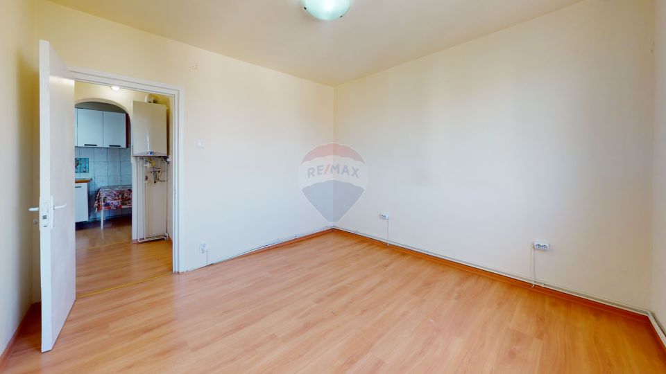 3 room Apartment for sale, Calea Bucuresti area