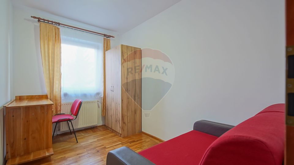 3 room Apartment for sale, Tractorul area