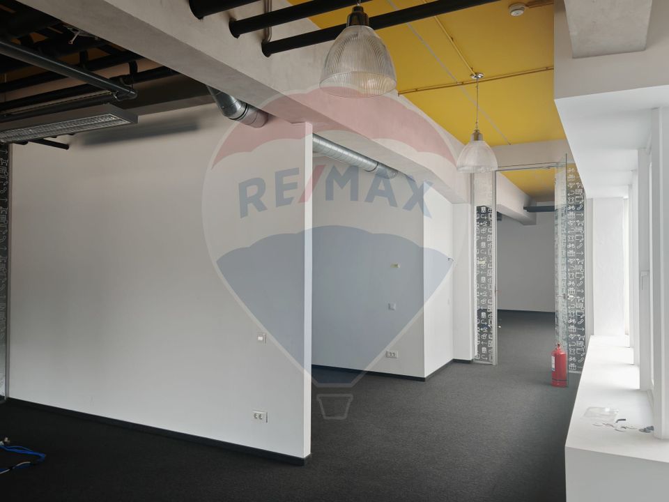 Spațiu de birouri de 1258 mp de închiriat în zona Gara