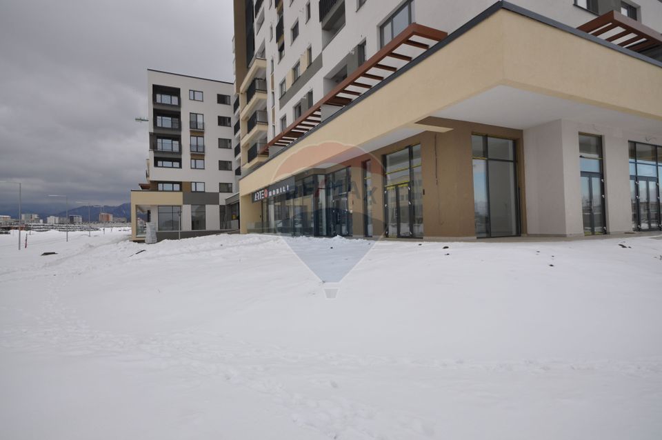 RENTED !! Coresi Avantgarden commercial space