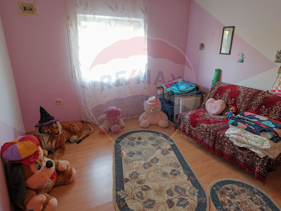 6 room House / Villa for sale