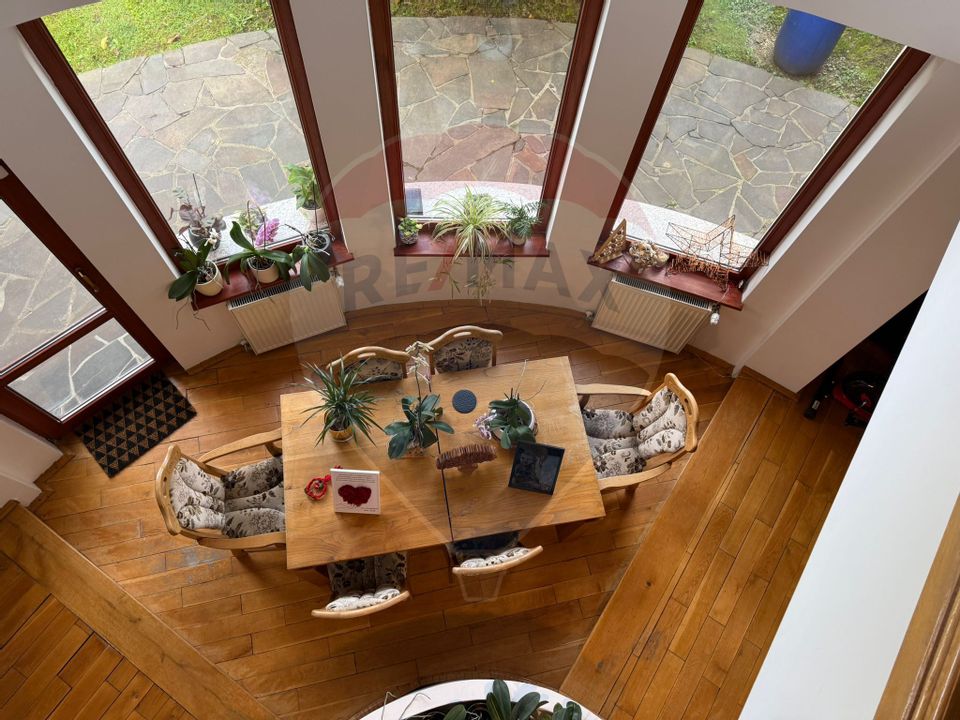 6 room House / Villa for rent, Valea Borcutului area