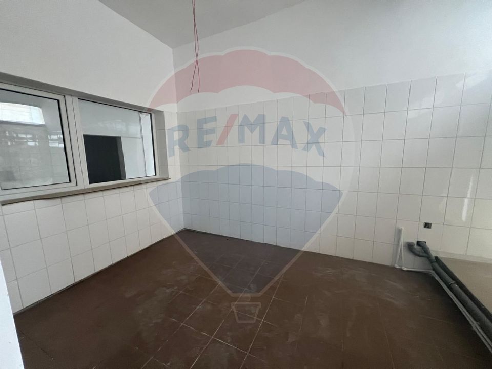 200sq.m Commercial Space for rent, Brailei area