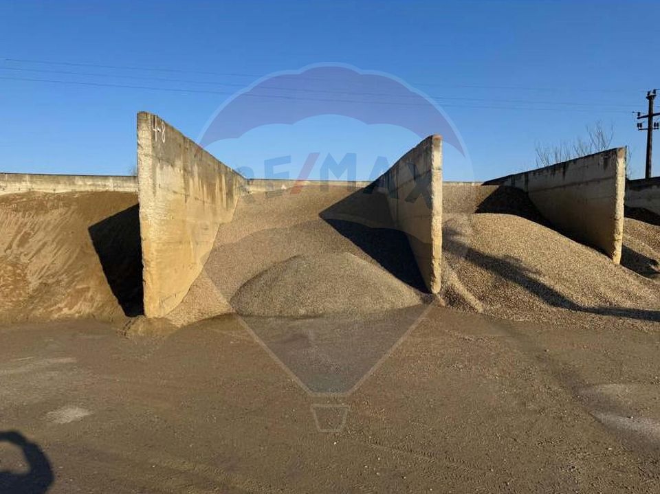 2,200sq.m Industrial Space for sale, Nord area