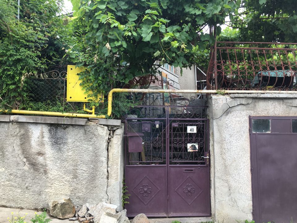 Casă / Teren de vanzare