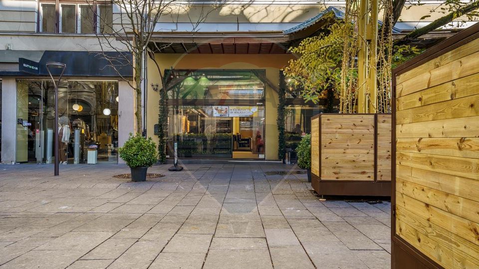 Spațiu comercial premium, 3 niveluri, Str. Universității, Cluj-Napoca