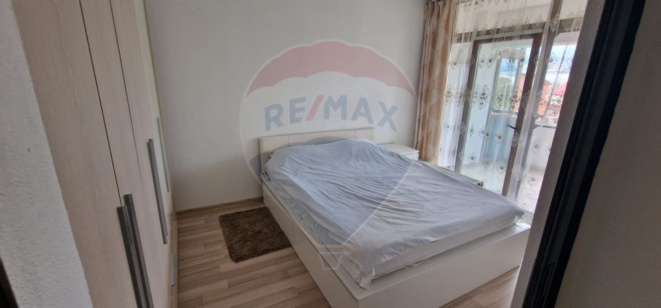 3 room Apartment for rent, Mioritei area