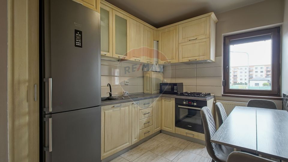 !! REZERVAT !! Apartament in vila, 3 camere, Nicolae Labis, Tractorul