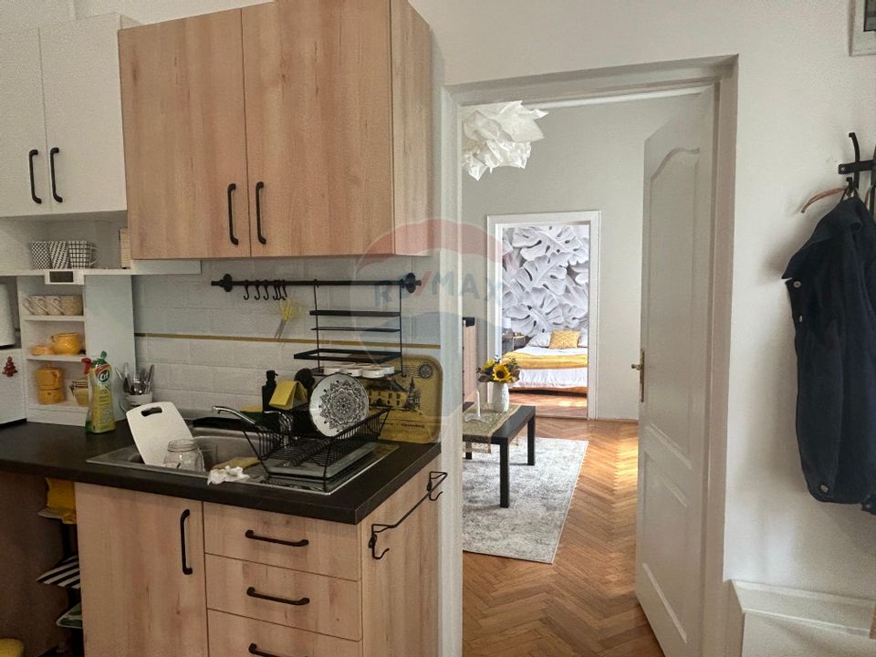 Apartament cu 2 camere de inchiriat zona ultra centrala