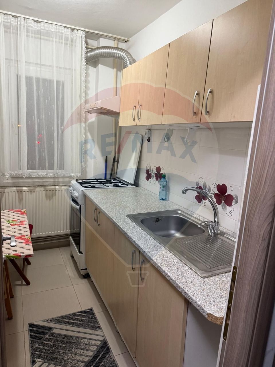 Apartament cu 2 camere de închiriat în zona Cornitoiu